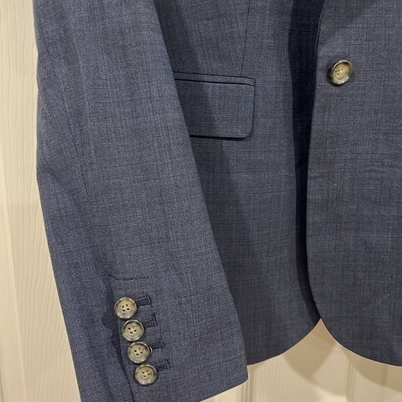 Banana Republic Suit Jacket - Picture 3 of 6